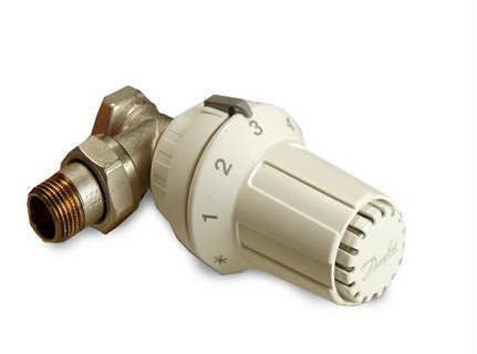 DANFOSS 1/2 KÖŞE TİP TERMOSTATİK RADYATÖR VANA TAKIMI